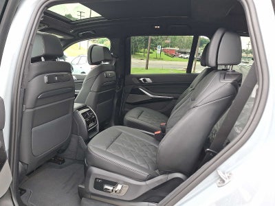 2027 BMW X7 xDrive40i Sports Activity Vehicle