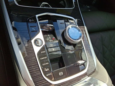 2027 BMW X7 xDrive40i Sports Activity Vehicle