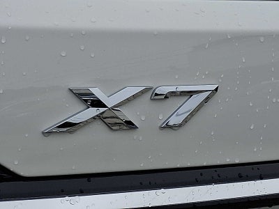 2027 BMW X7 xDrive40i Sports Activity Vehicle