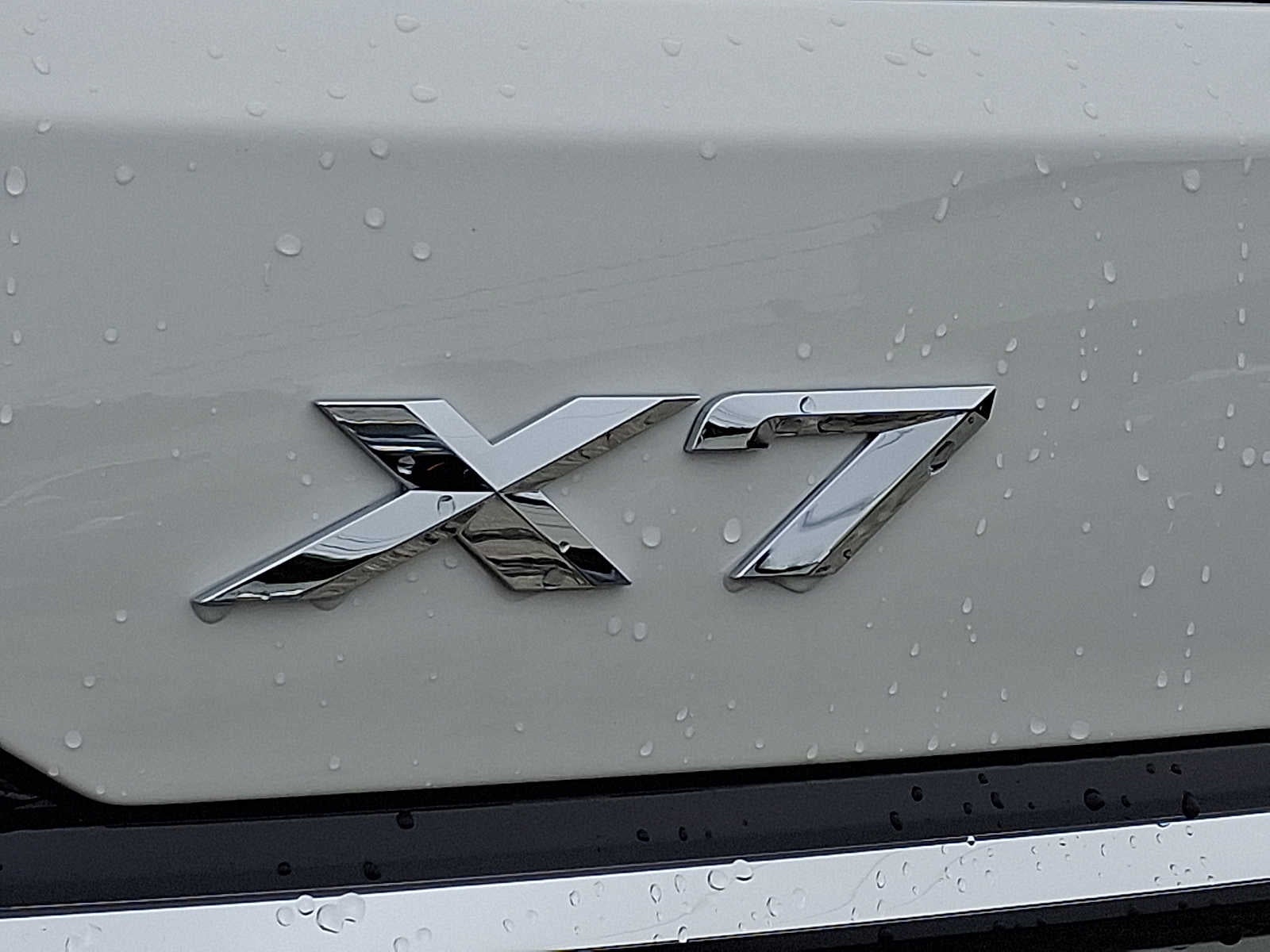 2027 BMW X7 xDrive40i Sports Activity Vehicle