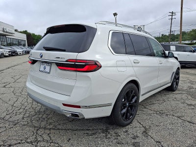 2027 BMW X7 xDrive40i Sports Activity Vehicle