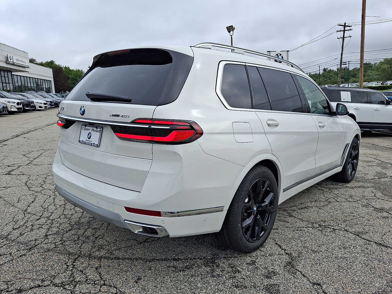 2027 BMW X7 xDrive40i Sports Activity Vehicle