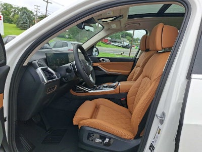 2027 BMW X7 xDrive40i Sports Activity Vehicle