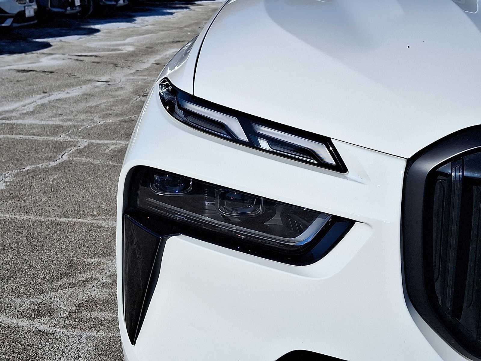 2024 BMW X7 xDrive40i Sports Activity Vehicle