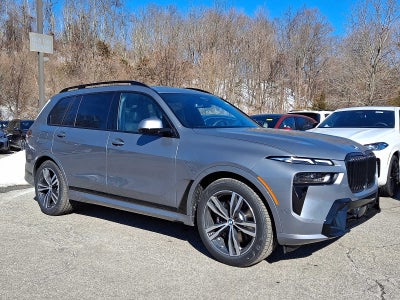 2026 BMW X7 xDrive40i Sports Activity Vehicle