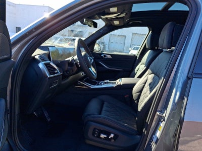 2026 BMW X7 xDrive40i Sports Activity Vehicle