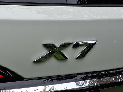 2027 BMW X7 xDrive40i Sports Activity Vehicle