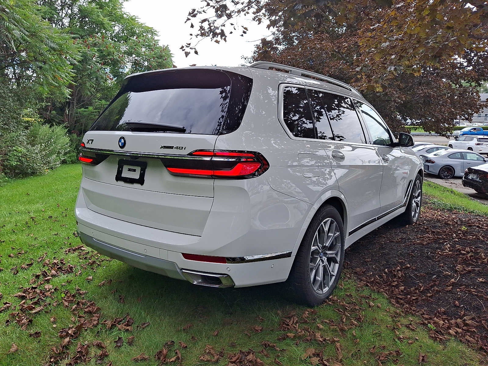 2027 BMW X7 xDrive40i Sports Activity Vehicle