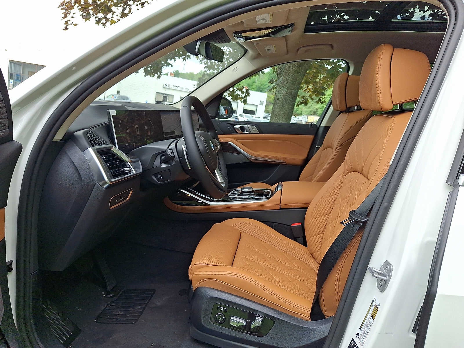 2027 BMW X7 xDrive40i Sports Activity Vehicle