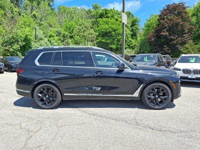 2024 BMW X7 xDrive40i Sports Activity Vehicle