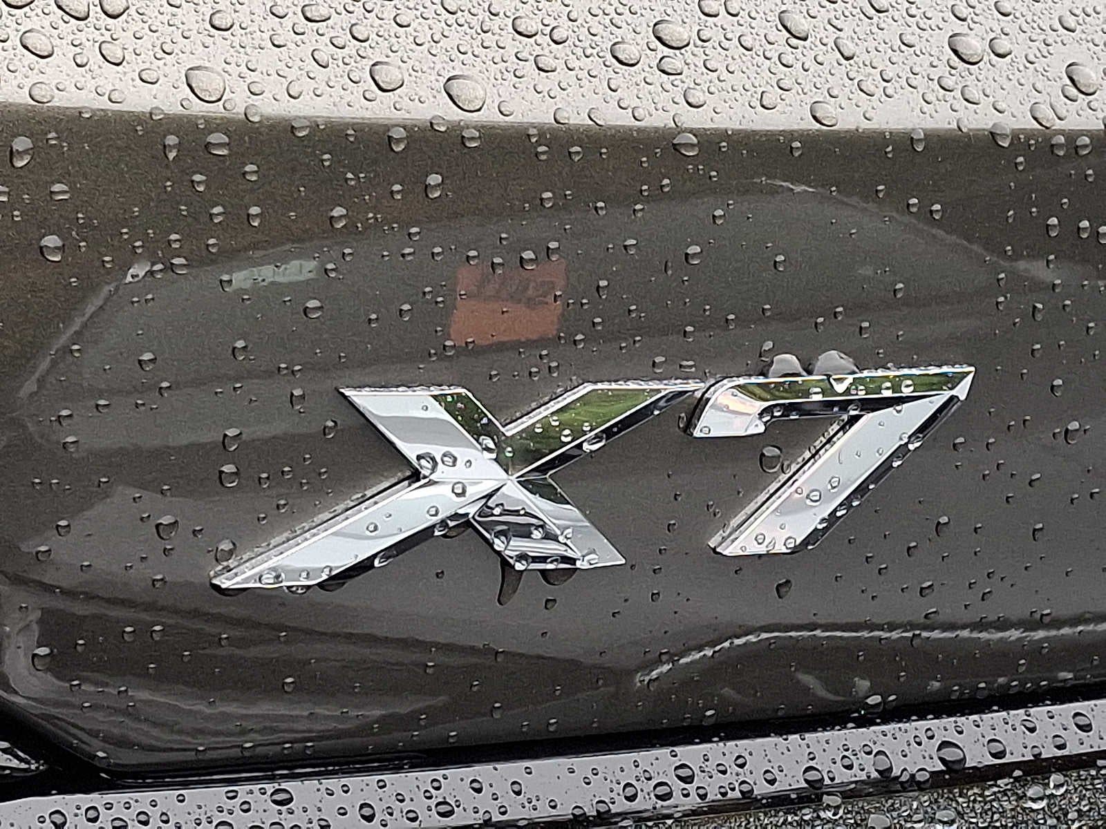 2027 BMW X7 xDrive40i Sports Activity Vehicle