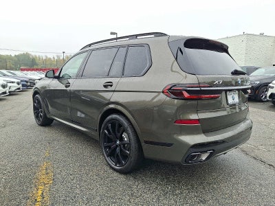 2027 BMW X7 xDrive40i Sports Activity Vehicle