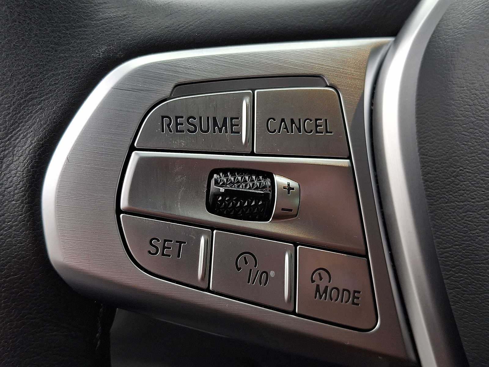 2024 BMW X7 xDrive40i Sports Activity Vehicle
