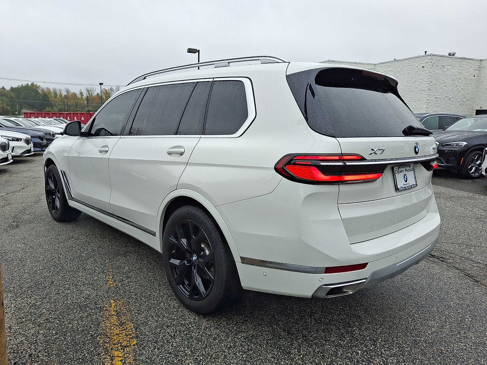 2024 BMW X7 xDrive40i Sports Activity Vehicle