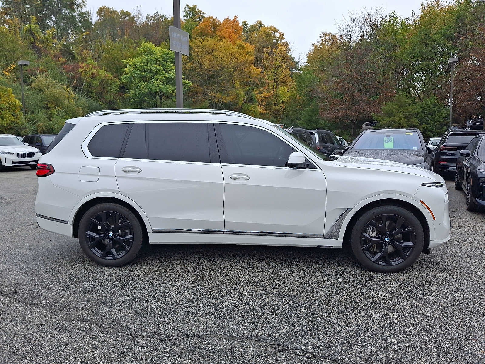 2024 BMW X7 xDrive40i Sports Activity Vehicle