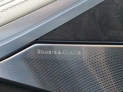 2025 BMW X7 xDrive40i Sports Activity Vehicle