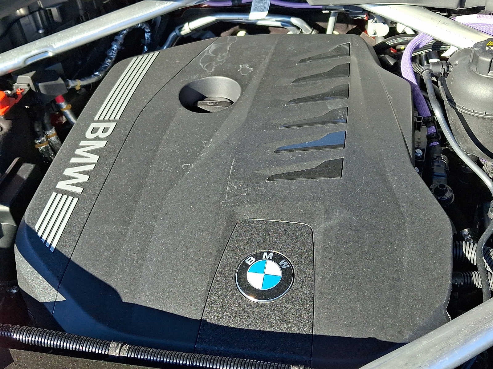 2025 BMW X7 xDrive40i Sports Activity Vehicle