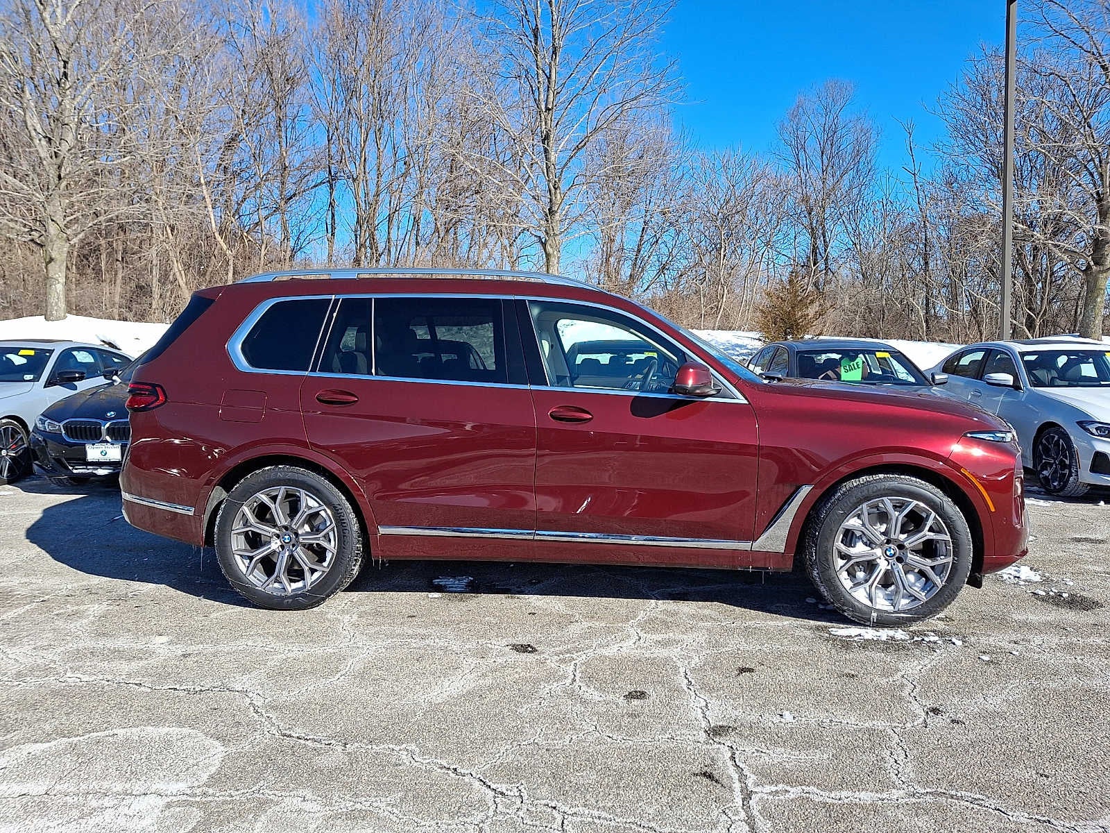 2025 BMW X7 xDrive40i Sports Activity Vehicle