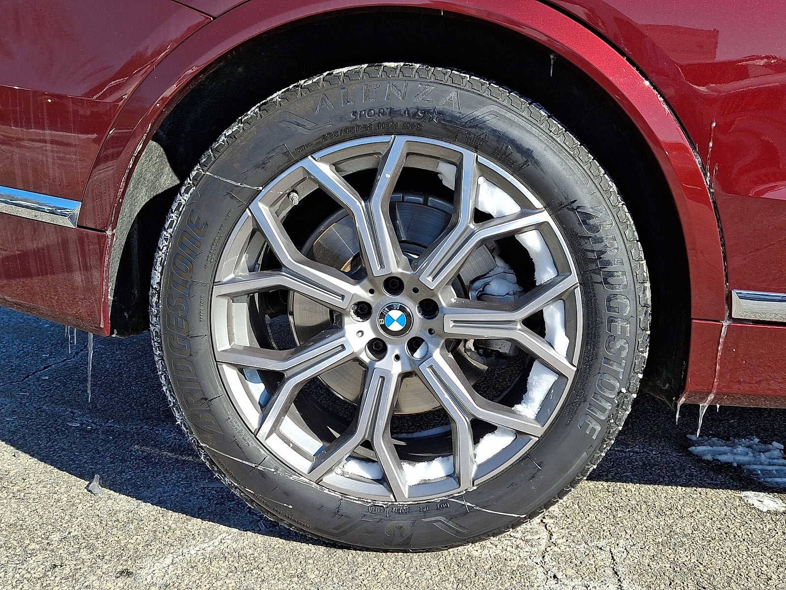 2025 BMW X7 xDrive40i Sports Activity Vehicle