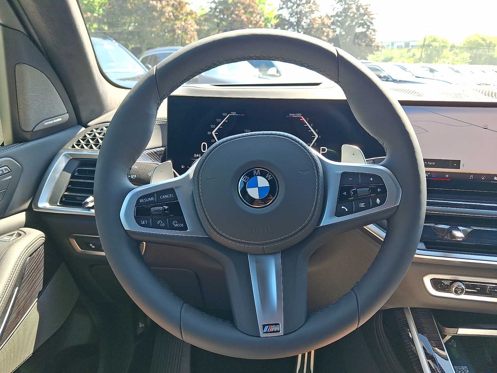 2027 BMW X7 xDrive40i Sports Activity Vehicle