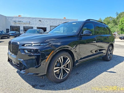 2027 BMW X7 xDrive40i Sports Activity Vehicle
