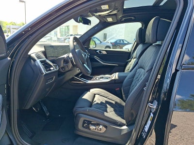 2027 BMW X7 xDrive40i Sports Activity Vehicle