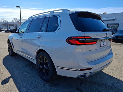 2026 BMW X7 xDrive40i Sports Activity Vehicle