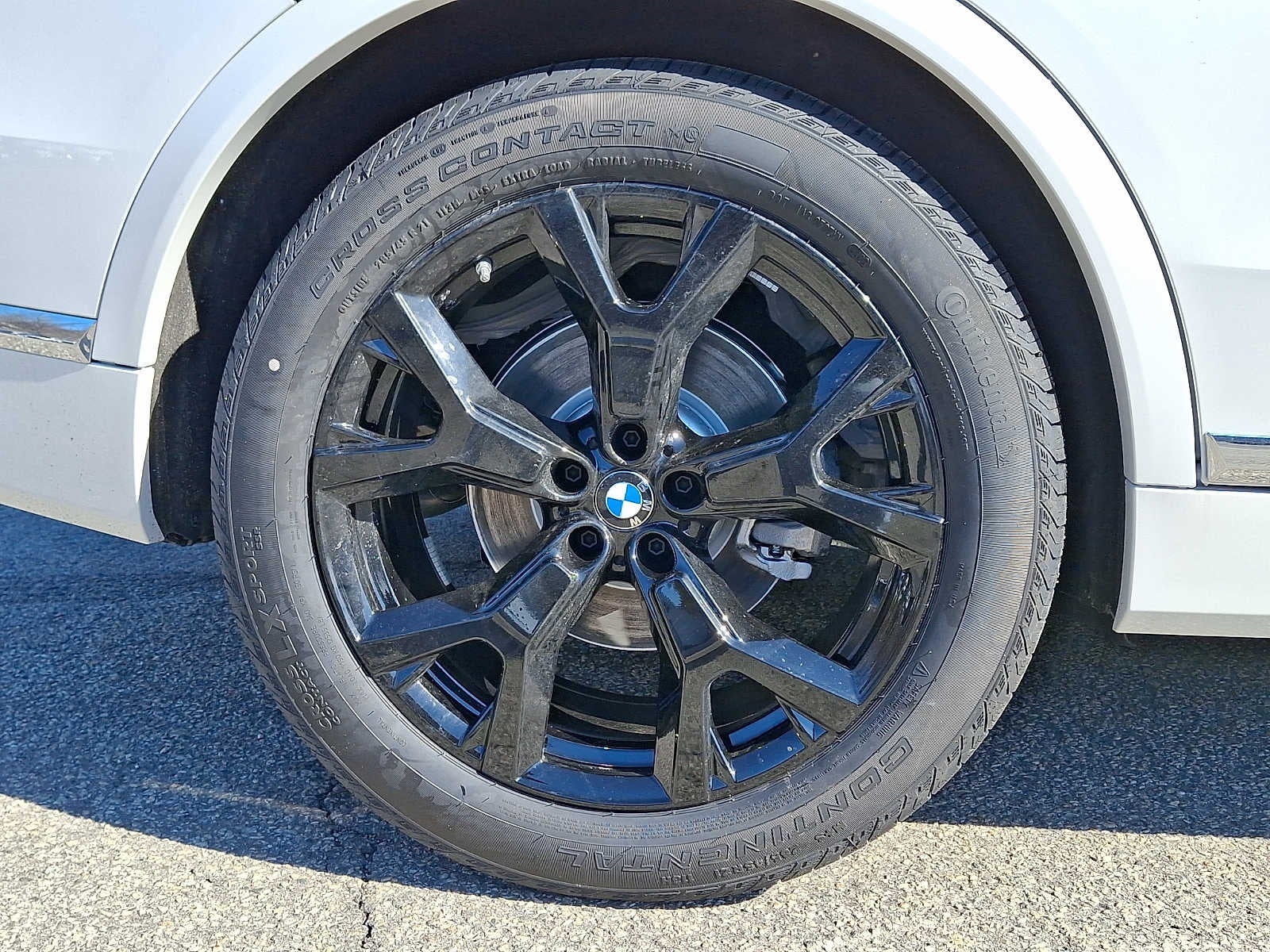 2026 BMW X7 xDrive40i Sports Activity Vehicle