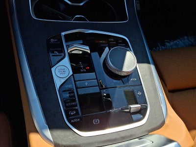 2026 BMW X7 xDrive40i Sports Activity Vehicle