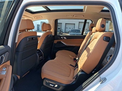 2026 BMW X7 xDrive40i Sports Activity Vehicle