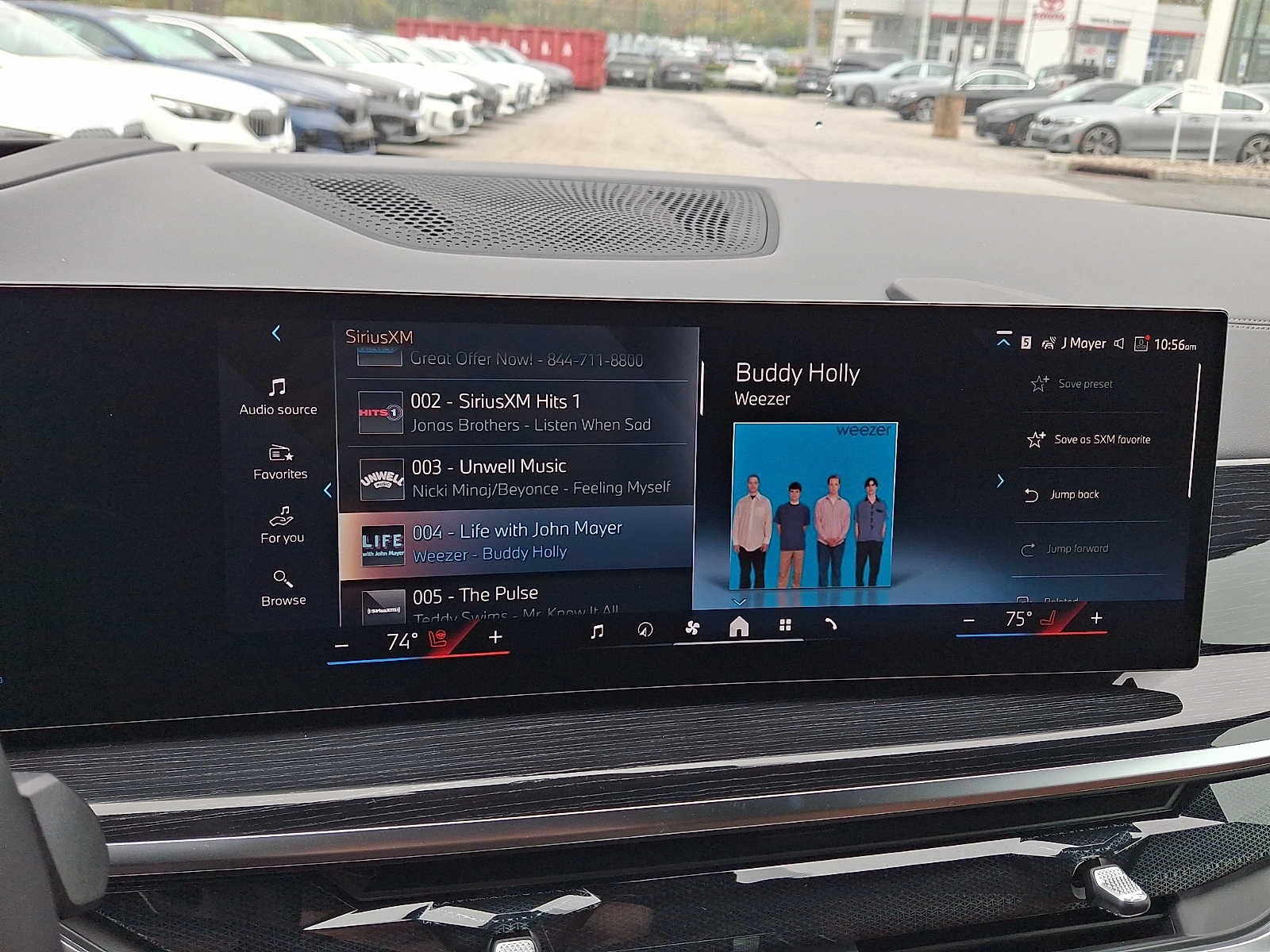 2027 BMW X7 xDrive40i Sports Activity Vehicle