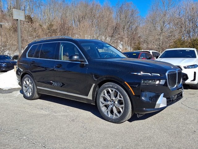 2026 BMW X7 xDrive40i Sports Activity Vehicle