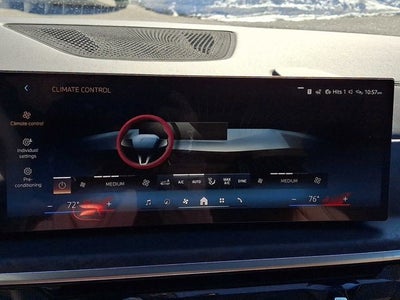 2026 BMW X7 xDrive40i Sports Activity Vehicle