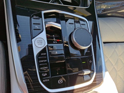 2026 BMW X7 xDrive40i Sports Activity Vehicle