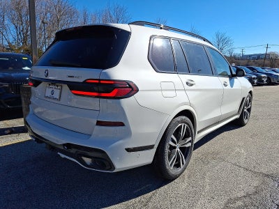 2026 BMW X7 xDrive40i Sports Activity Vehicle