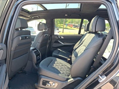 2027 BMW X7 xDrive40i Sports Activity Vehicle