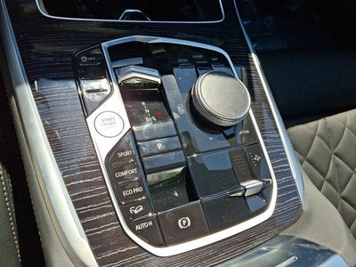 2027 BMW X7 xDrive40i Sports Activity Vehicle
