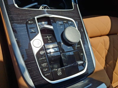 2027 BMW X7 xDrive40i Sports Activity Vehicle