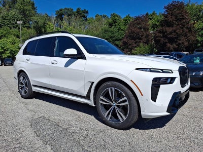 2027 BMW X7 xDrive40i Sports Activity Vehicle