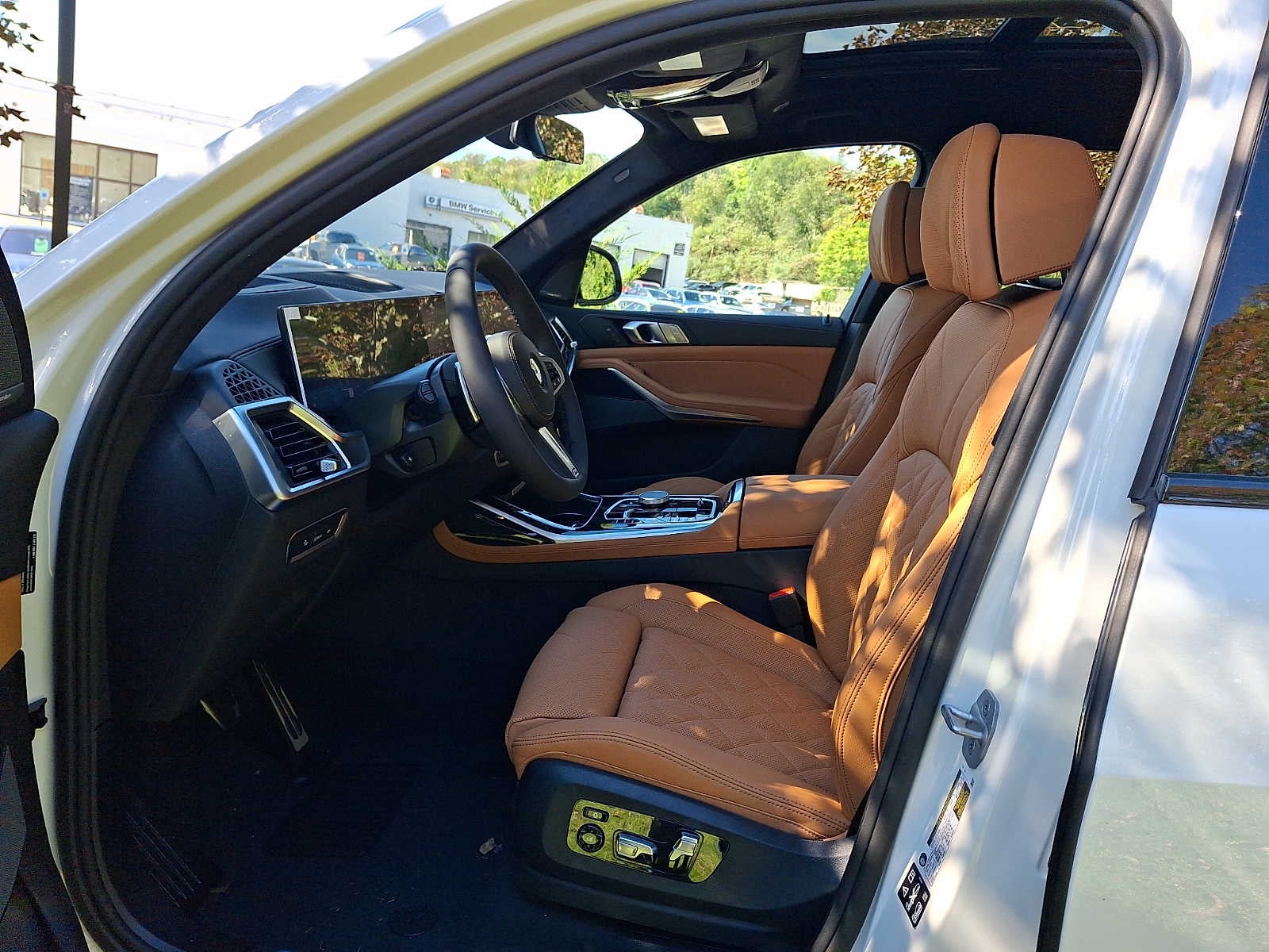 2027 BMW X7 xDrive40i Sports Activity Vehicle