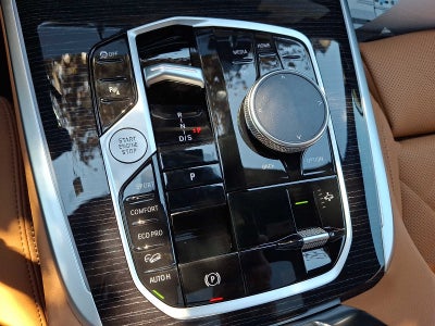 2027 BMW X7 xDrive40i Sports Activity Vehicle