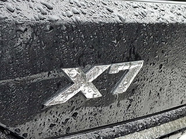 2026 BMW X7 xDrive40i Sports Activity Vehicle