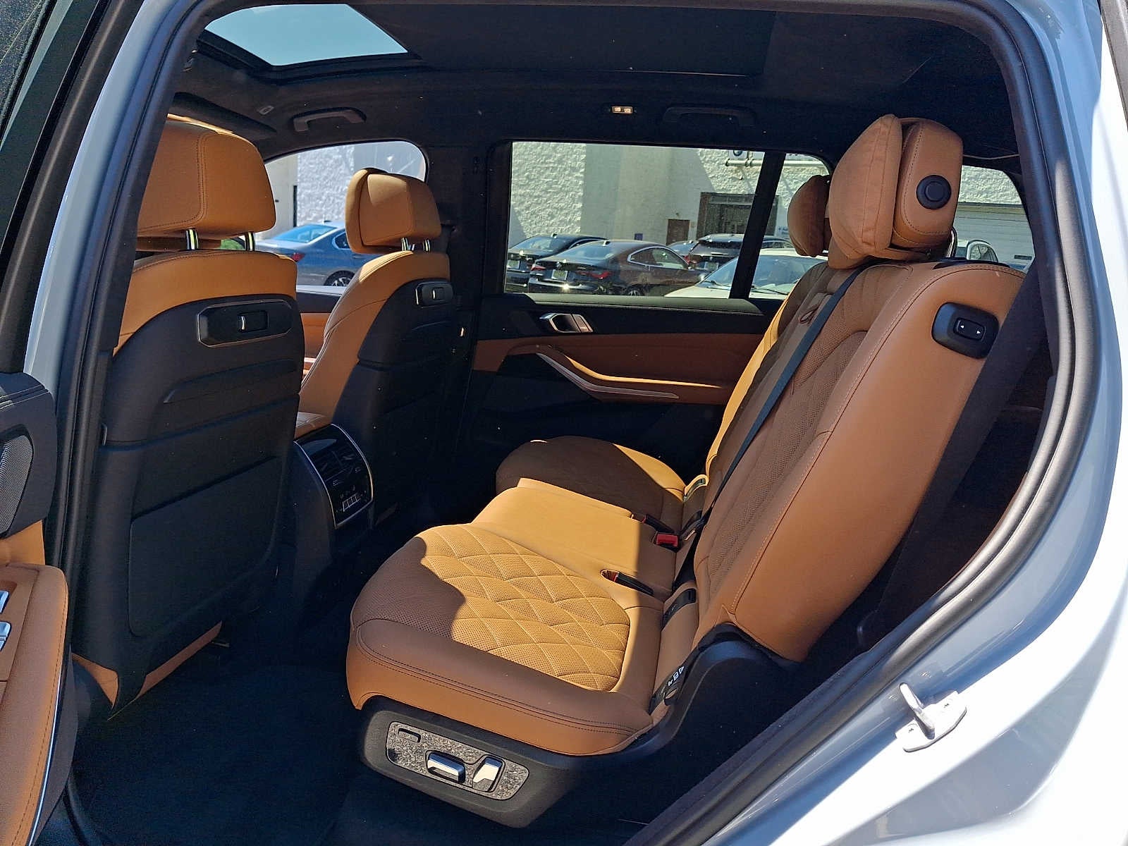 2023 BMW X7 xDrive40i Sports Activity Vehicle