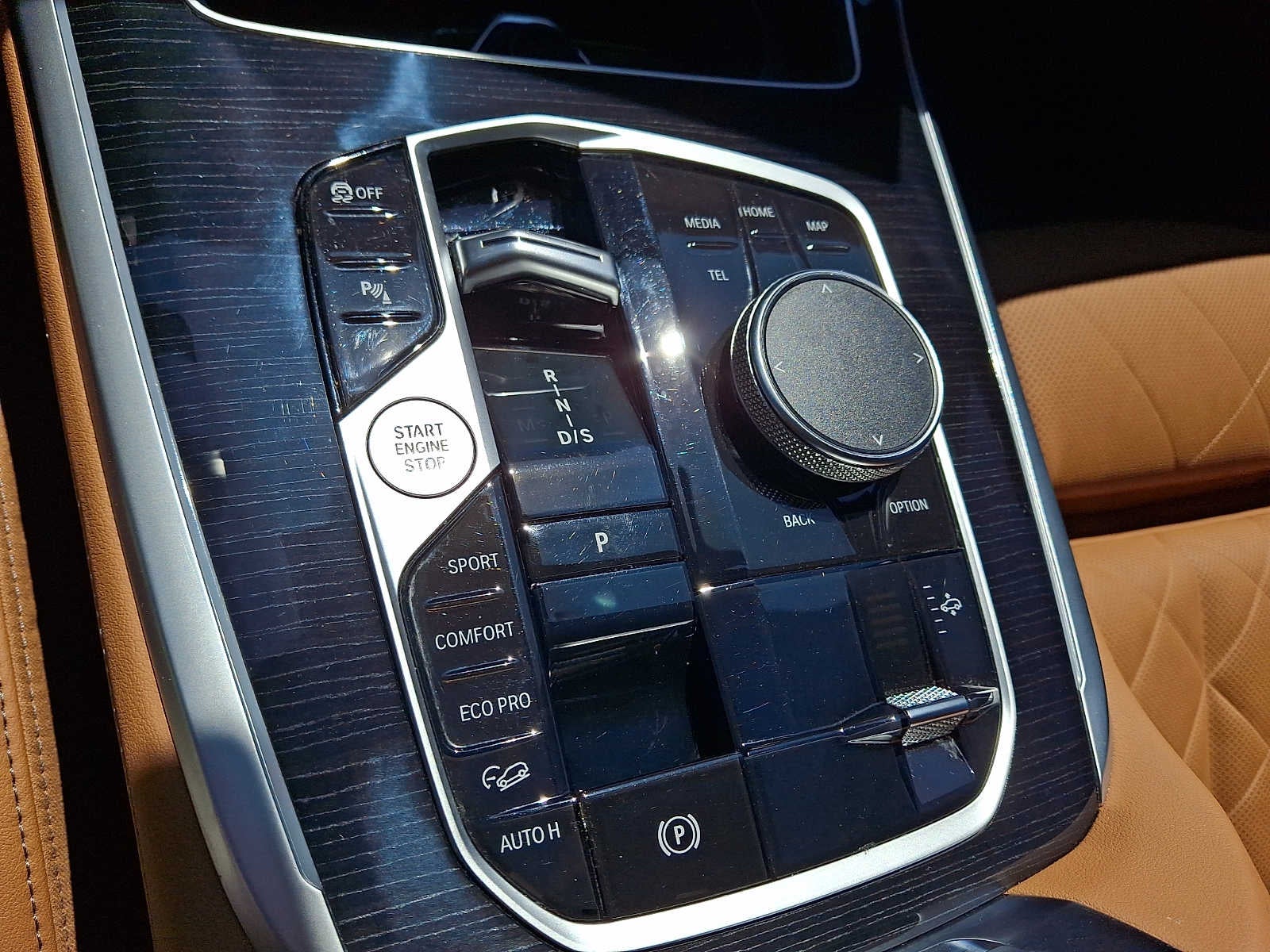 2023 BMW X7 xDrive40i Sports Activity Vehicle