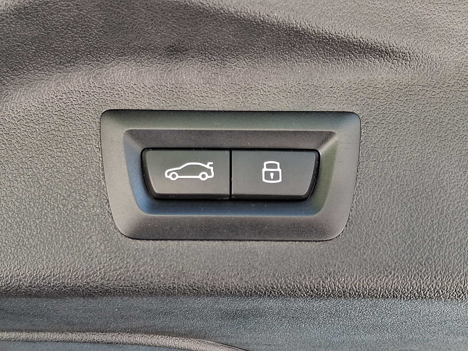 2023 BMW X7 xDrive40i Sports Activity Vehicle