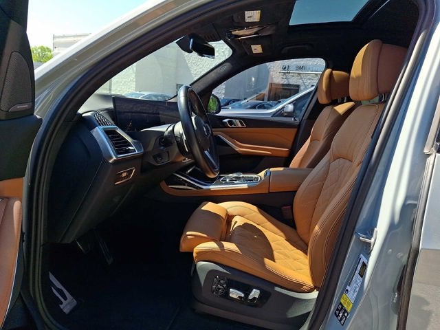 2023 BMW X7 xDrive40i Sports Activity Vehicle