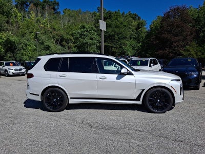 2024 BMW X7 xDrive40i Sports Activity Vehicle