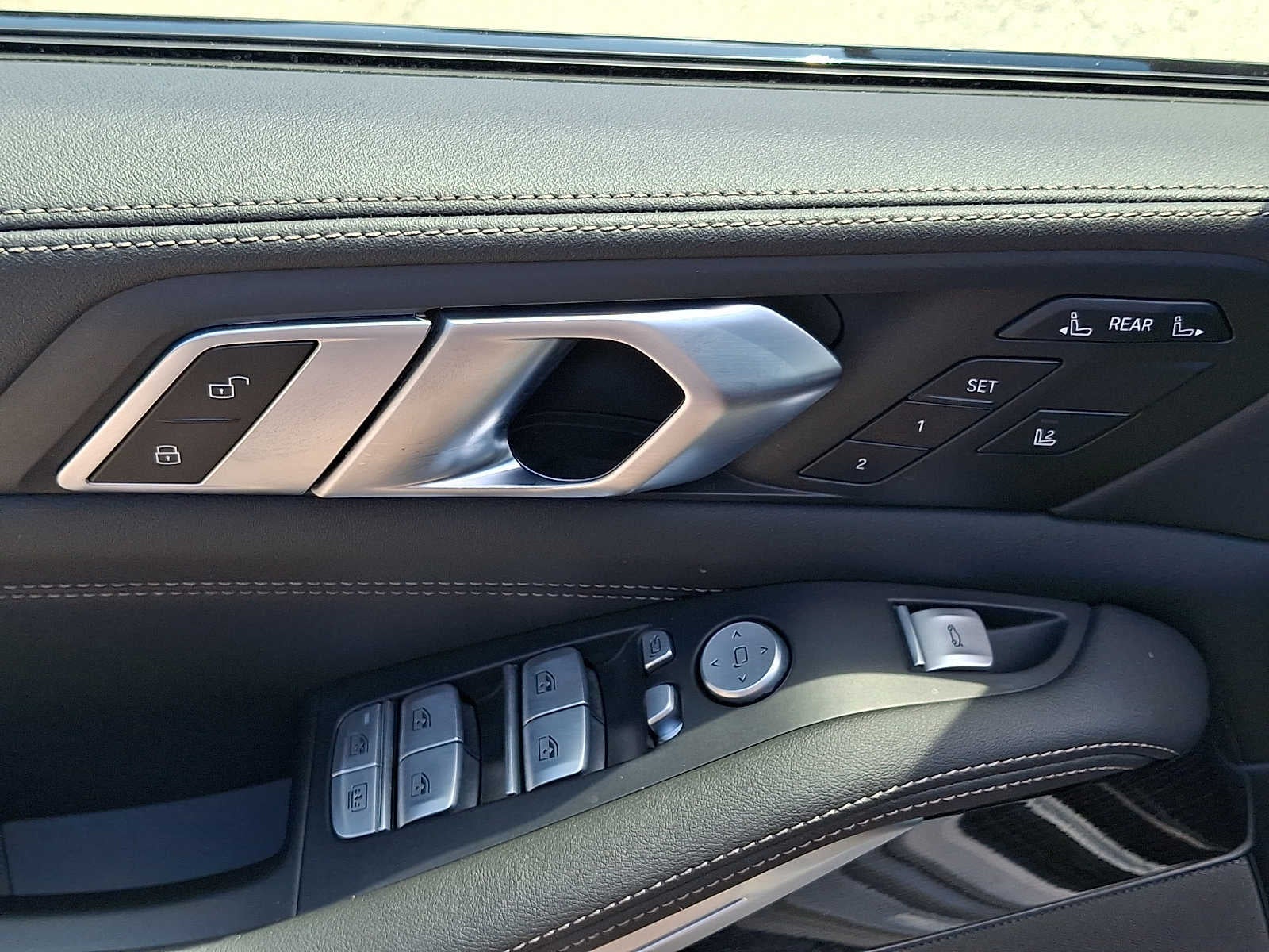 2024 BMW X7 xDrive40i Sports Activity Vehicle