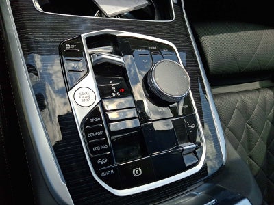 2024 BMW X7 xDrive40i Sports Activity Vehicle