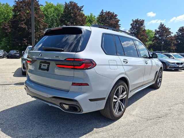 2024 BMW X7 xDrive40i Sports Activity Vehicle